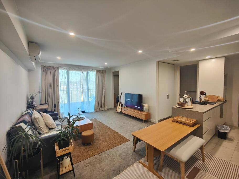 Lakeside Apartment, Walking Distance To Foreshore Kingston Exteriör bild